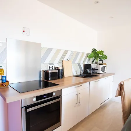 A3 - Staywiz Us -2 Bdr Sea View 10 Min - Parking, Pool & Terrace