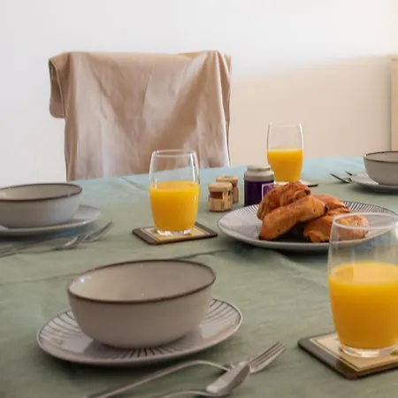 A3 - 2 Bdr Sea View 10 Min - Parking, Pool & Terrace * Antibes