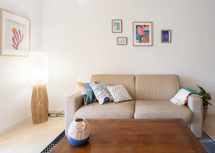 A3 - Staywiz Us -2 Bdr Sea View 10 Min Beach - Parking, Pool & Terrace