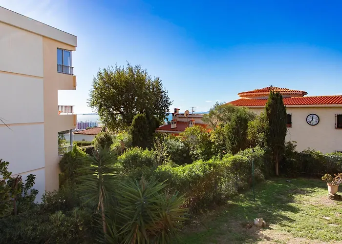 A3 - Staywiz Us -2 Bdr Sea View 10 Min Beach - Parking, Pool & Terrace 公寓