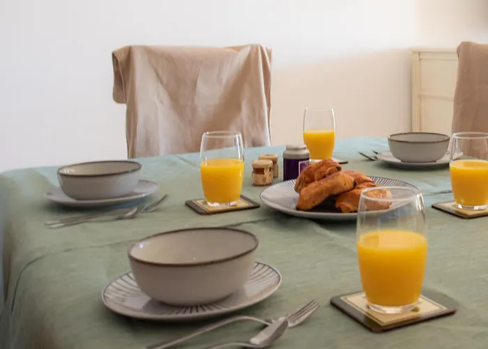 A3 - Staywiz Us -2 Bdr Sea View 10 Min Beach - Parking, Pool & Terrace * 昂蒂布