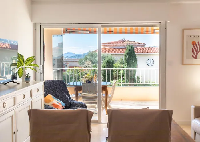 公寓 A3 - Staywiz Us -2 Bdr Sea View 10 Min Beach - Parking, Pool & Terrace *