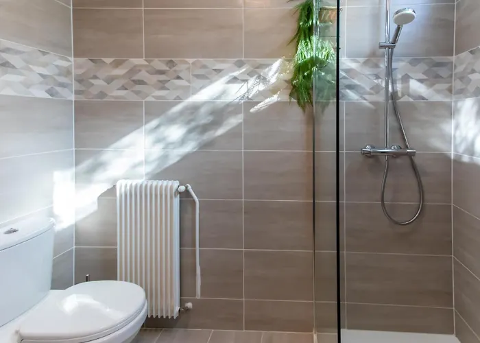 A3 - Staywiz Us -2 Bdr Sea View 10 Min Beach - Parking, Pool & Terrace