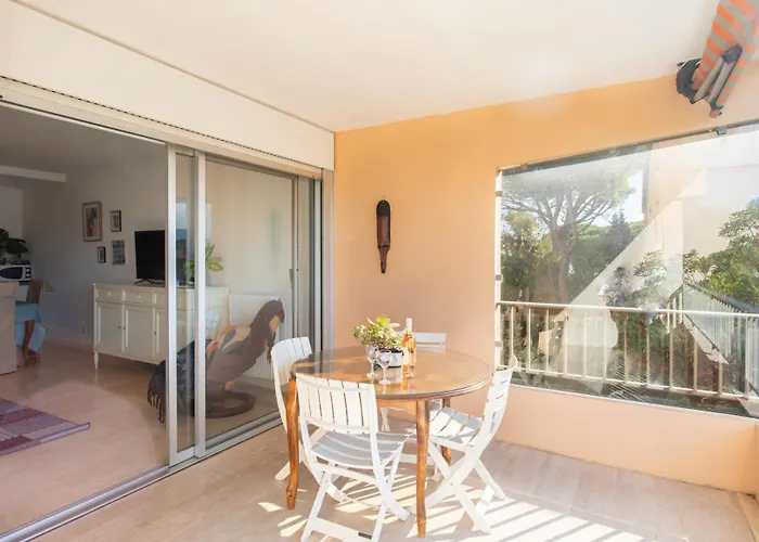 A3 - 2 Bdr Sea View 10 Min - Parking, Pool & Terrace Апартаменти *